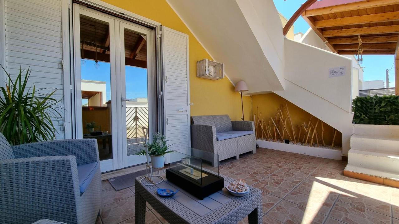 La Terrazza Dei Nonni Daire Torre Specchia Ruggeri Dış mekan fotoğraf
